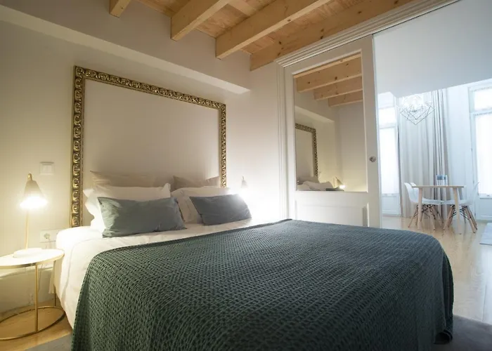 Mercado Dos Poetas - Tourism Apartments